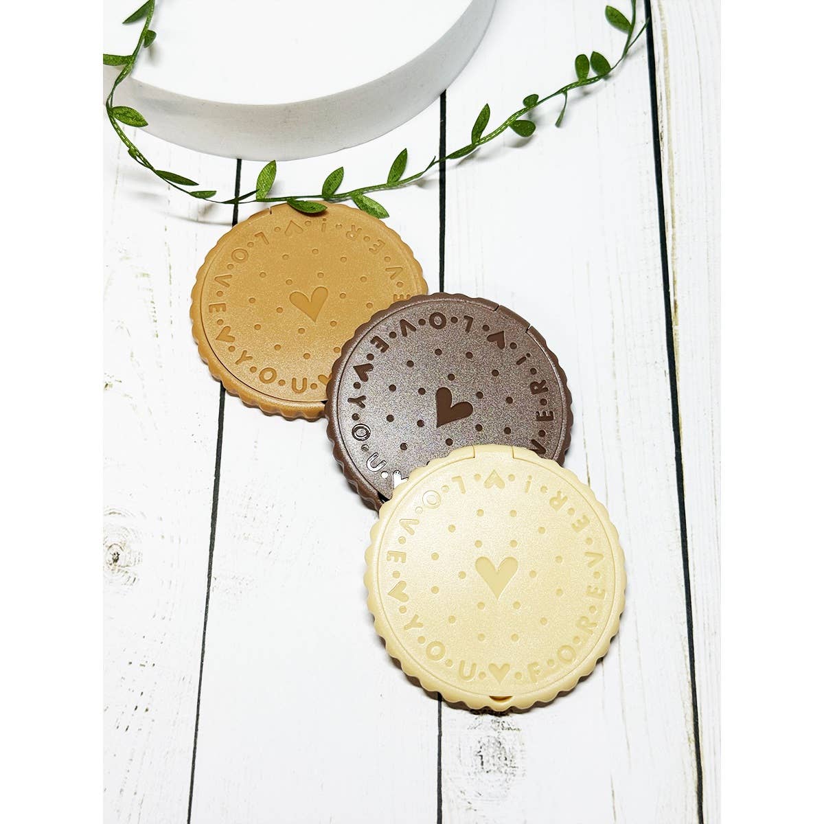 Round Compact Hair Brush with Mirror