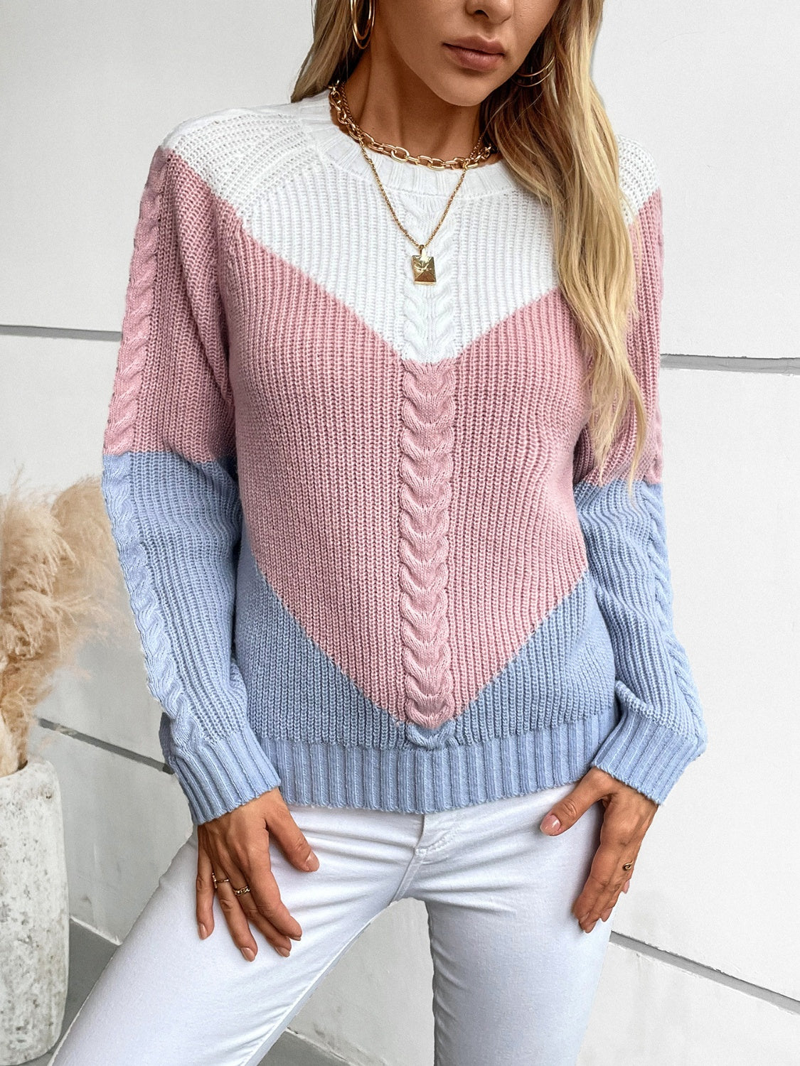 Color Block Round Neck Long Sleeve Sweater