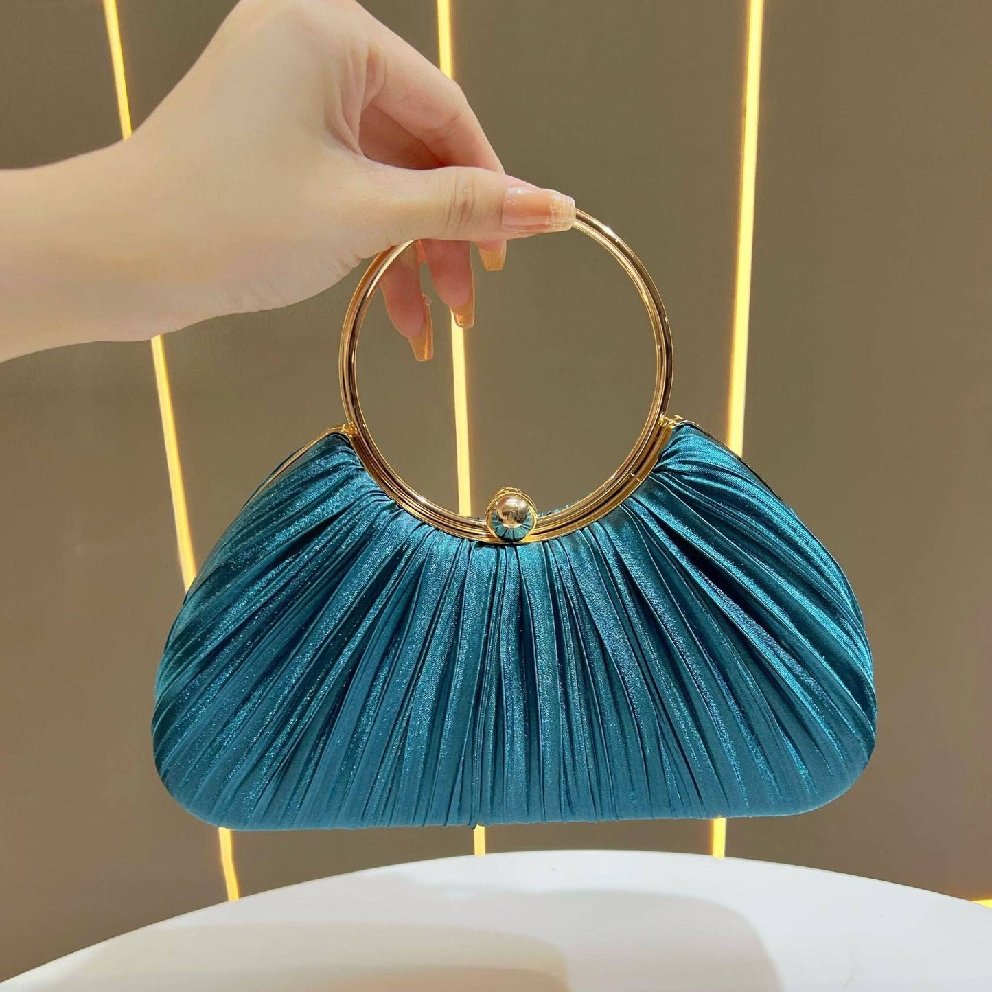 New Shell-Shaped Evening Clutch Bag for Parties