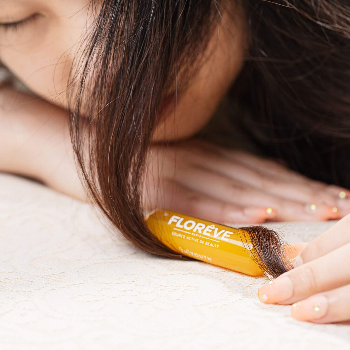 FLORÊVE [IN] YOUTH Anti-Hair Loss Cure