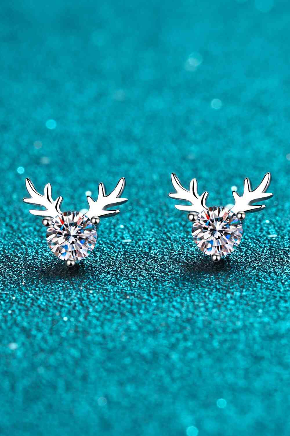 925 Sterling Silver Reindeer-Shaped Moissanite Earrings