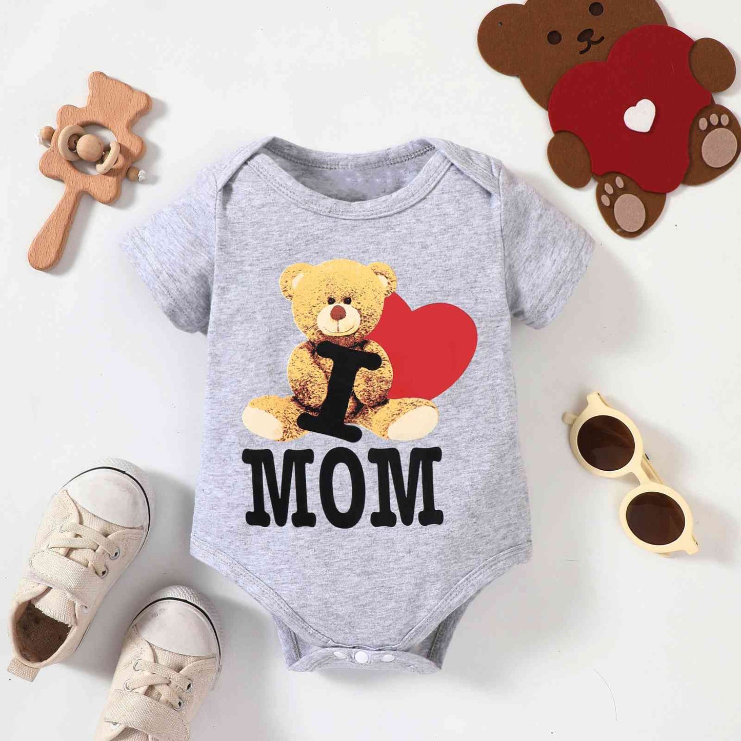 Baby Bear Graphic Short Sleeve Bodysuit