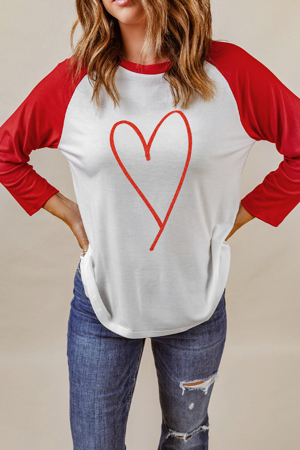 Contrast Baseball Sleeve Heart Graphic Top - GlamZation