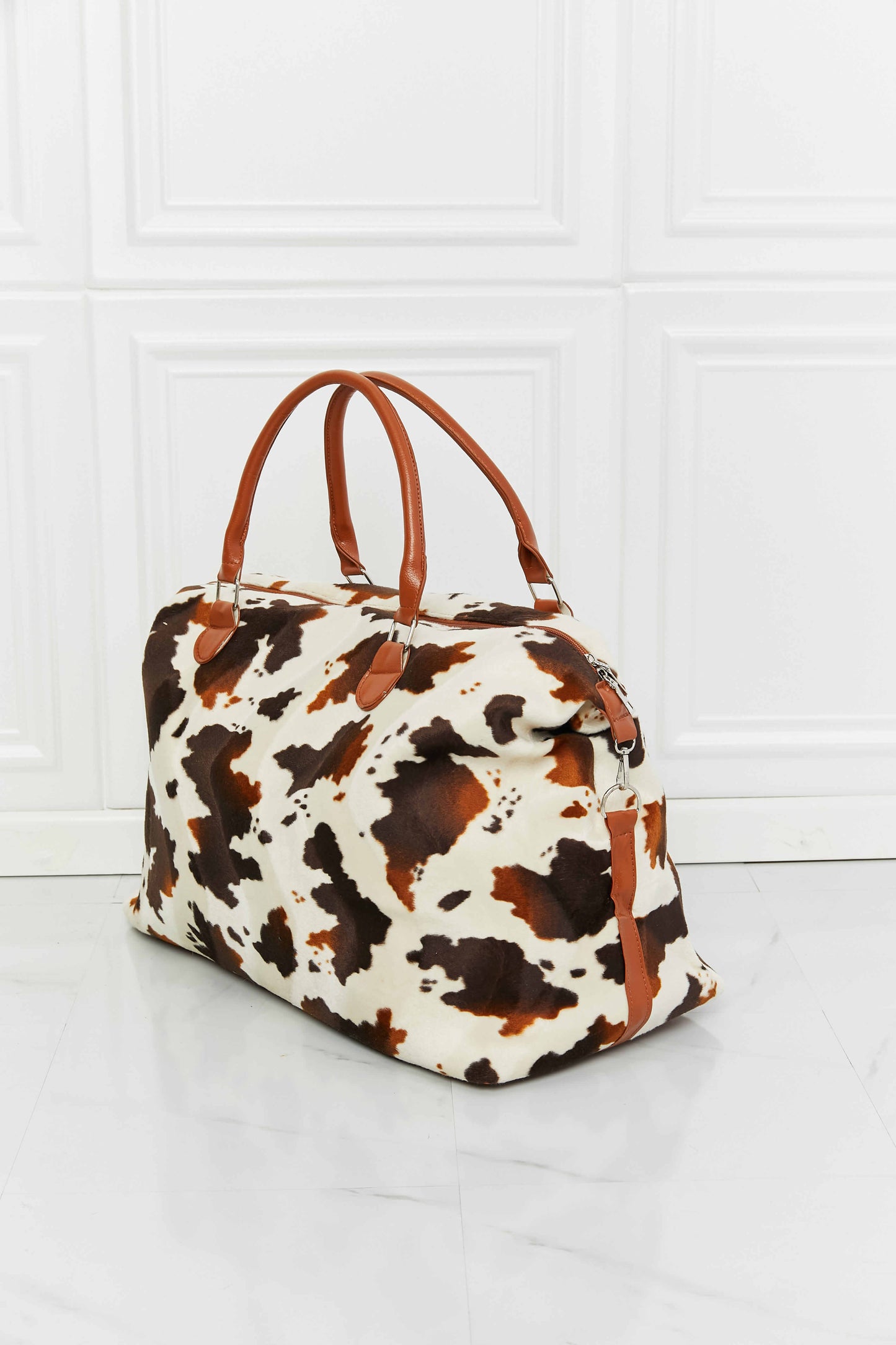 Animal Print Plush Weekender Bag - GlamZation