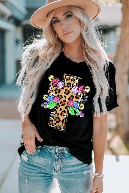 Leopard Cross Graphic Round Neck Short Sleeve T-Shirt