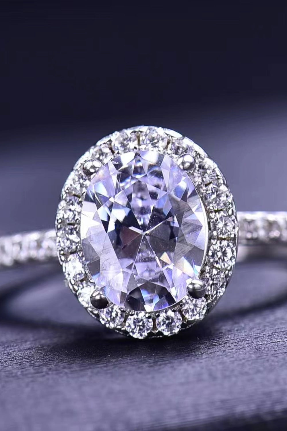 2 Carat Moissanite 18k Platinum-Plated Ring - GlamZation