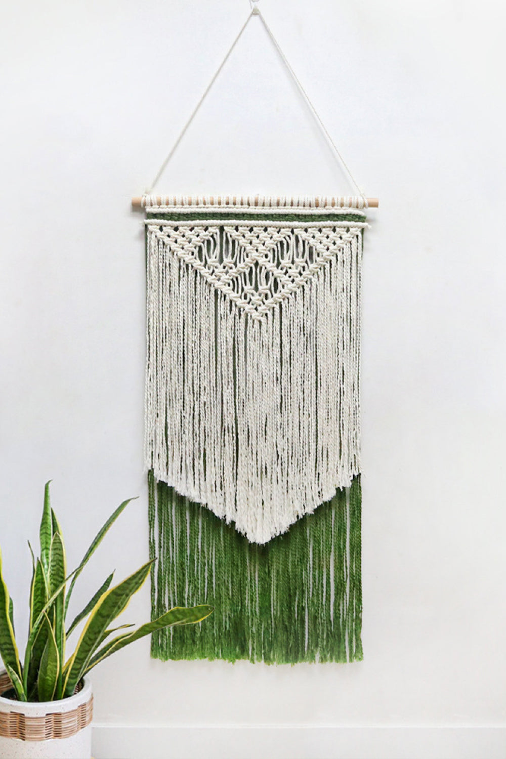 Contrast Fringe Handmade Macrame Wall Hanging - GlamZation